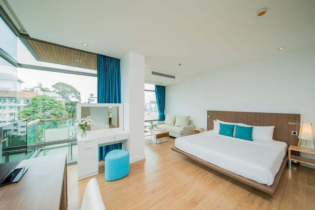 Seven Zea Chic Hotel Pattaya Esterno foto