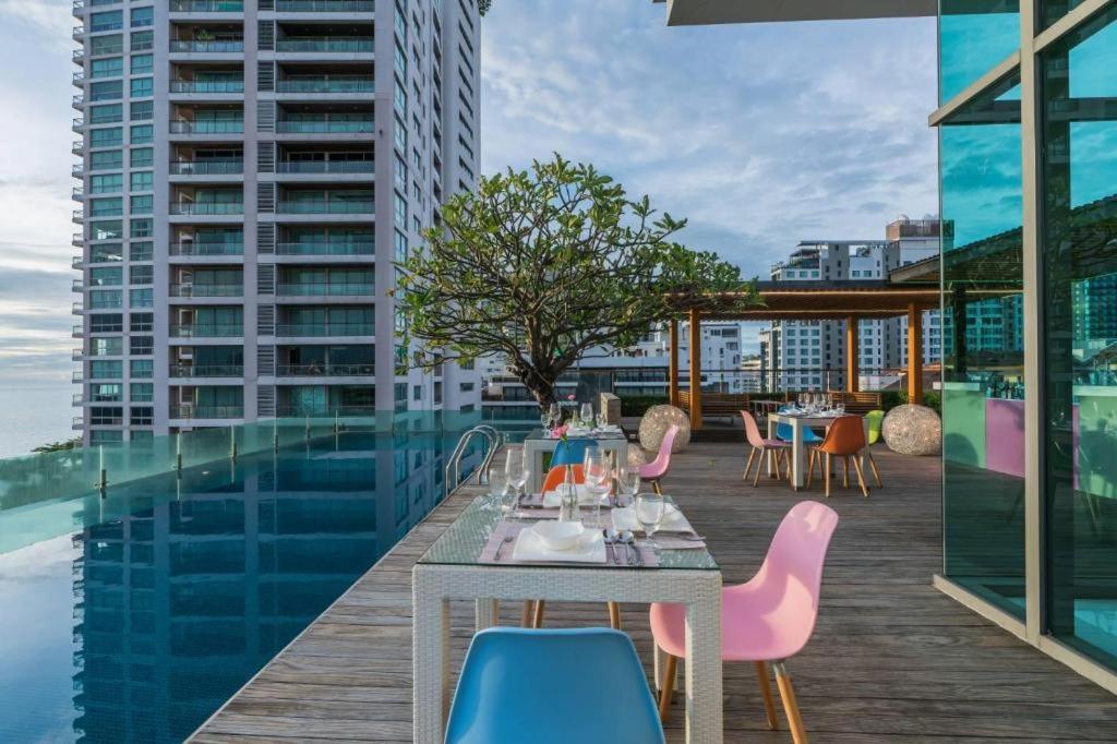 Seven Zea Chic Hotel Pattaya Esterno foto